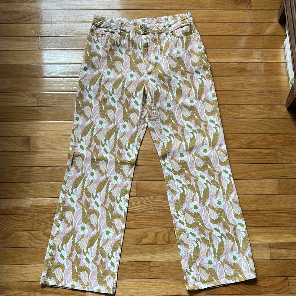 BaeVely Floral Patterned Pants Size Large